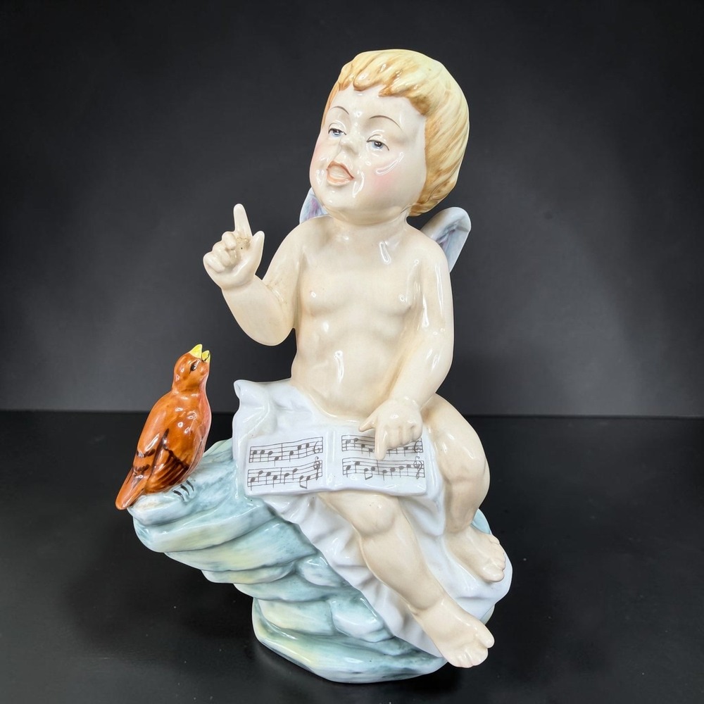 Doulton International Cherubs of the Arts Song Figurine 1983 Angel Bird 6inch